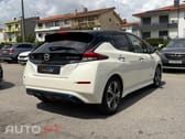 Nissan Leaf N-Connecta Two Tone