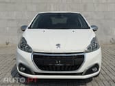 Peugeot 208 1.2 PureTech Signature