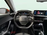 Peugeot 2008 1.2 PureTech Allure EAT8
