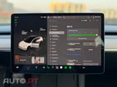 Tesla Model 3 RWD