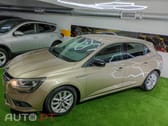 Renault Clio Outro