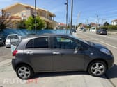 Toyota Yaris 1.0 VVT-i AC Manual