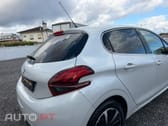 Peugeot 208 1.2 PureTech GT Line