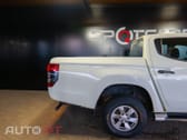 Mitsubishi L200 2.3 DI-D CD Invite 4WD
