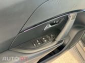 Peugeot 2008 1.2 PureTech GT EAT8