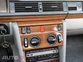 Mercedes-Benz W124 300 D