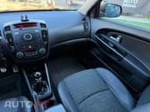 Kia Ceed 1.6 CRDi EX
