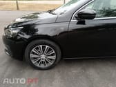 Peugeot 308 1.2 PureTech S&S Road Trip EAT8