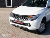 Mitsubishi L200 2.4 DI-D CD Invite 4WD