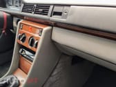Mercedes-Benz 250 D