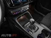 Volvo XC40 2.0 D3 R-Design