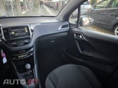 Peugeot 208 1.2 PureTech Allure EAT6