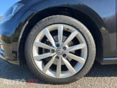Volkswagen Golf 1.6 TDI R-Line DSG