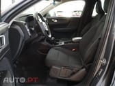 Volvo XC40 1.5 T3 Momentum Tech Edition