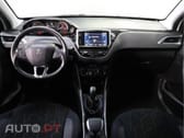 Peugeot 2008  1.2 PureTech Style