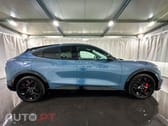 Ford Mustang Mach-E AWD PREMIUM