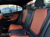 Mercedes-Benz C 300 e Avantgarde