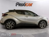 Toyota C-HR 2.0 Hybrid Square Collection