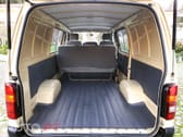 Toyota HiAce 2.4 D LH102L