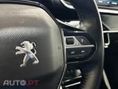 Peugeot E-2008 50 kWh Allure Pack