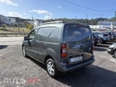 Citroen Berlingo 1.6 HDI 3 Lugares Caixa Automática