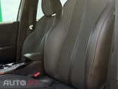 Peugeot 2008 PureTech 130 EAT8 GT