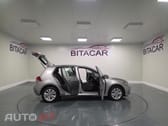 Volkswagen Golf 1.6 TDI Confortline