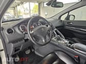 Peugeot 3008 2.0 HDi Hybrid4 88g