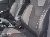 Ford Focus 2.0 EcoBoost ST c/ Pack Pele Desportiva
