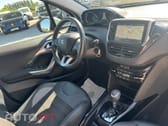 Peugeot 2008 1.2 PureTech Allure EAT6