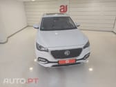 MG EHS PHEV Luxury