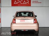 Fiat 500e Action