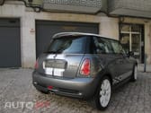 MINI Cooper Cooper S