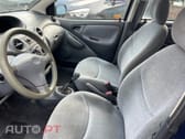 Toyota Yaris 1.0 Luna