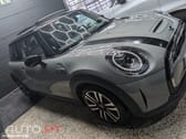 MINI Cooper Cooper SE Premium Extra Essential