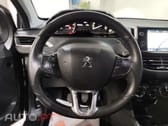 Peugeot 208 1.2 PureTech Signature