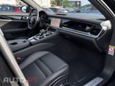 Porsche Panamera 4