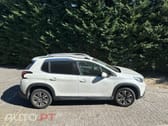 Peugeot 2008 1.2 Pure tech
