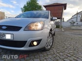 Ford Fiesta 1.25 First Edition - Um dono
