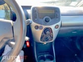 Citroen C1 1.2 VTi Shine
