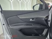 Peugeot 3008 1.6 Hybrid Allure e-EAT8