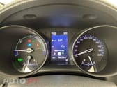Toyota C-HR 1.8 Hybrid Dynamic Business Beyond