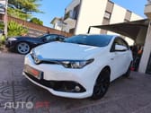 Toyota Auris 1.8 HSD Comfort+J17