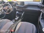 Peugeot 2008 1.2 PureTech Allure EAT8