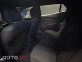 Peugeot E-2008 Active