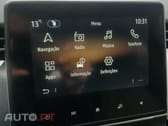 Renault Clio Outro