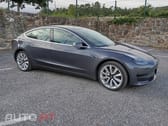 Tesla Model 3 SR+
