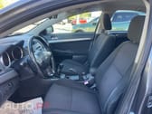 Mitsubishi Lancer 1.5 Invite
