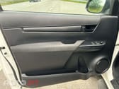 Toyota Hilux 2.4D-4D 150cv 4x2