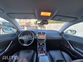Lexus IS 220 d Base 11